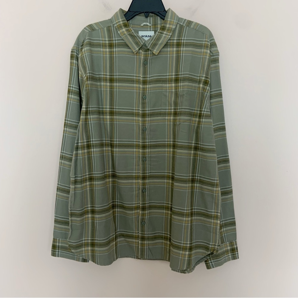 NWT New Prana Green and Yellow Los Feliz Flannel Button Down Shirt in Sage - Picture 2 of 5